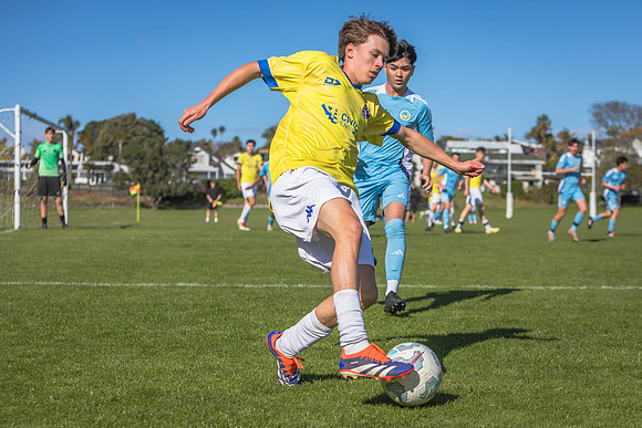 Auckland Uni vs Eden United 2026 Cox Park Reserve wm-0275