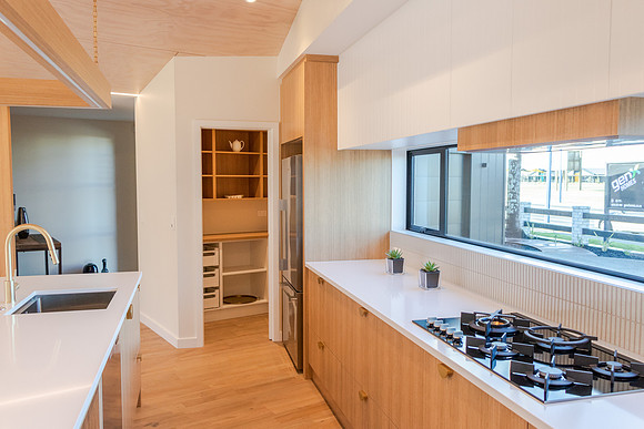 115 Blvd Gen X 2021 -0027