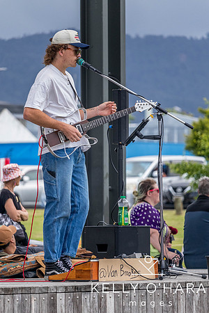 Love Local Te Puke Market Dec 2023 wm-0536