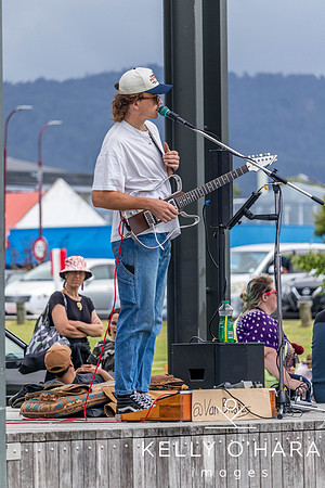 Love Local Te Puke Market Dec 2023 wm-0538