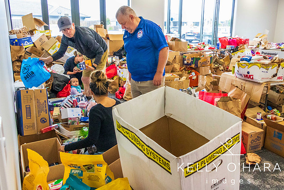 The 1st Papamoa Food Bank December 2023 wm-1266